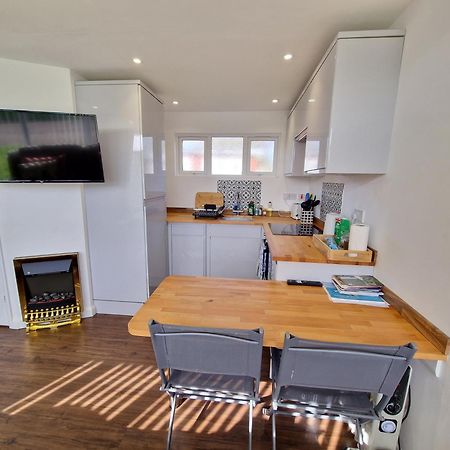 67 Broadside Holiday Chalet Near Broads & Beaches Stalham Kültér fotó
